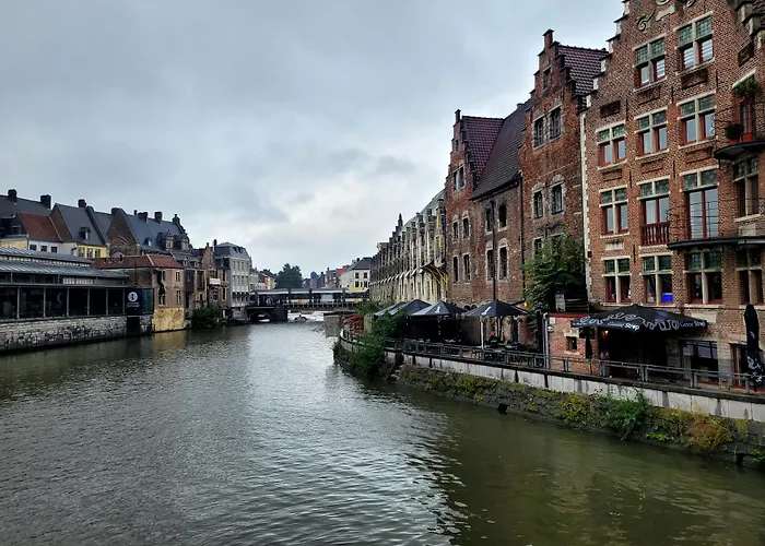 Ghent Bed & Breakfasts 