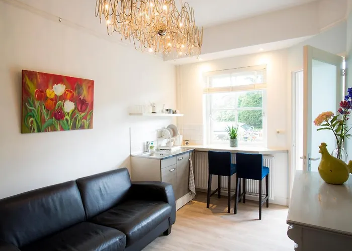 Broek in Waterland Bed & Breakfasts 