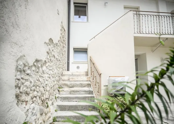 Salo Bed & Breakfasts 
