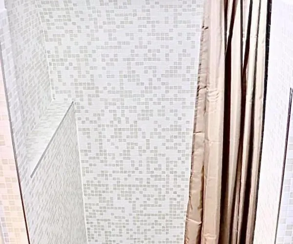 Via Roma 145