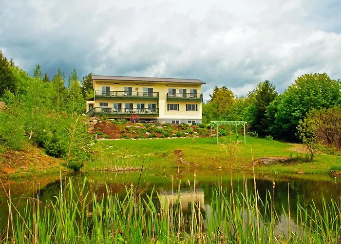 Coppertoppe Inn & Retreat Center