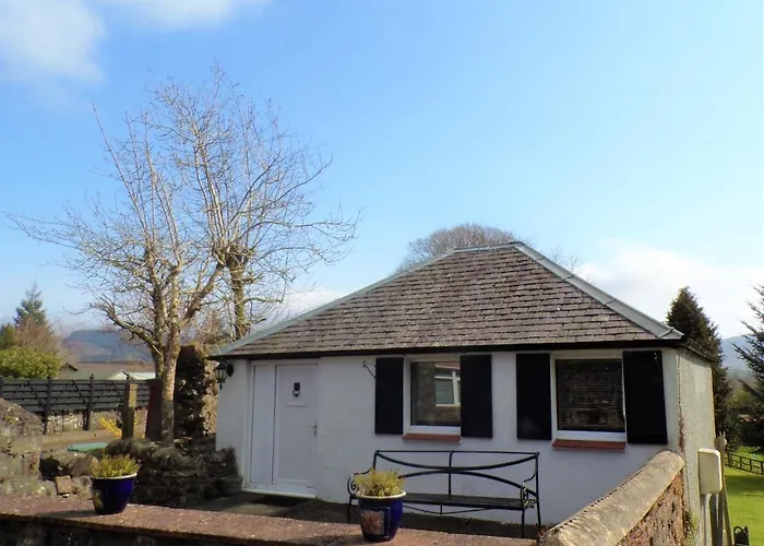 Bathgate Bed & Breakfasts 
