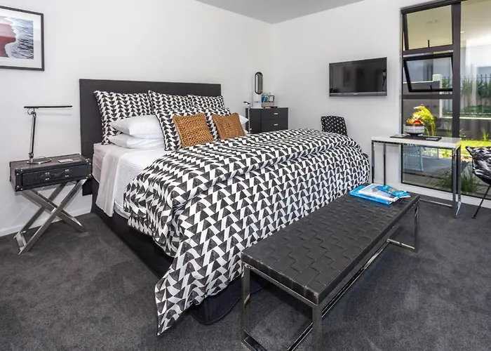 Hotwater Beach Bed & Breakfasts 