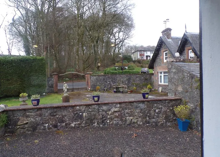 Groom'S Cottage