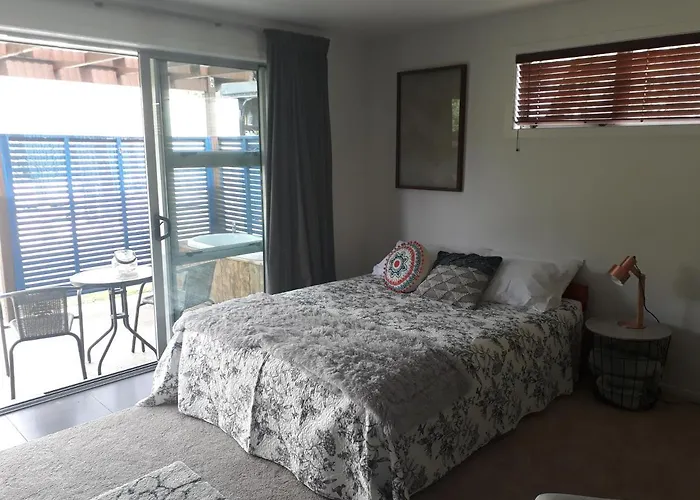 The End Lounge B&B