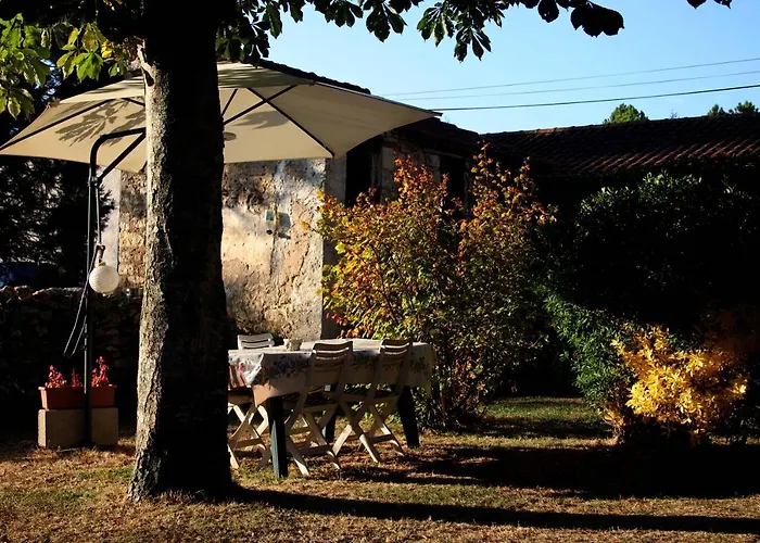 Au Relais De Neche.
