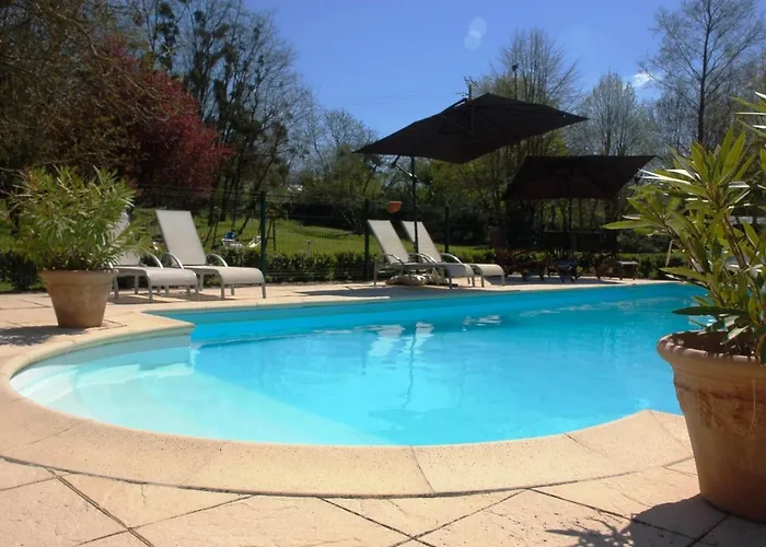 Le Logis Du Pressoir: 18th Century Loire Valley Retreat with Heated Pool