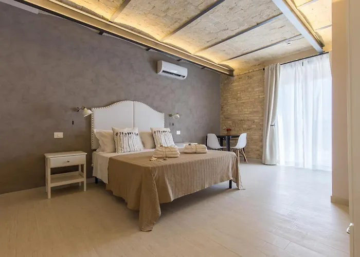 Al Faro Bianco Residence con parcheggio