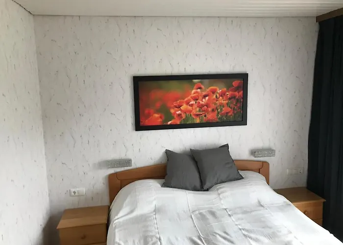 Hillside Rooms