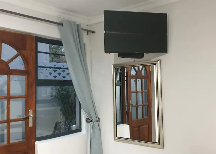Emmaus Single Room