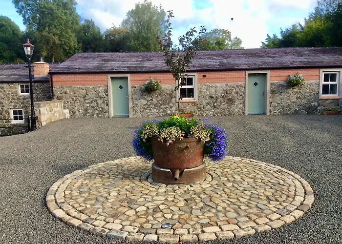 Millbrae Lodges