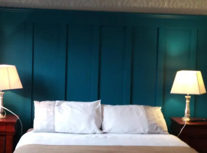 Longford Bed & Breakfasts 