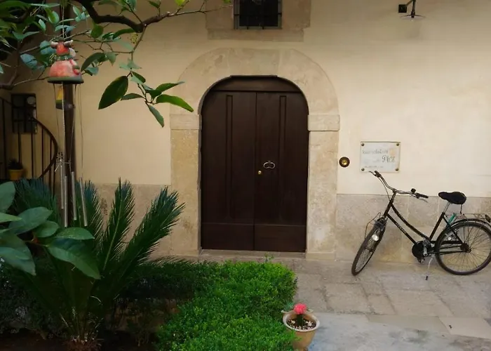 Palazzo Rossi suite