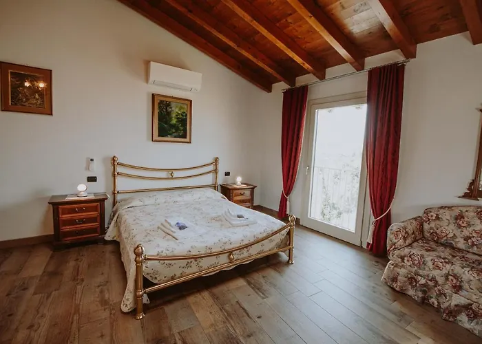 B&B Casa Santa Lucia