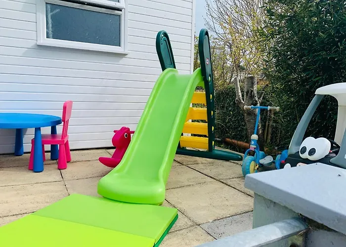 Nicolas Devon Air Bed And Breakfast
