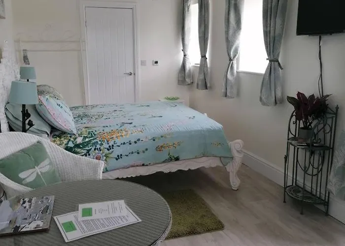 Medlyn Moor Retreats