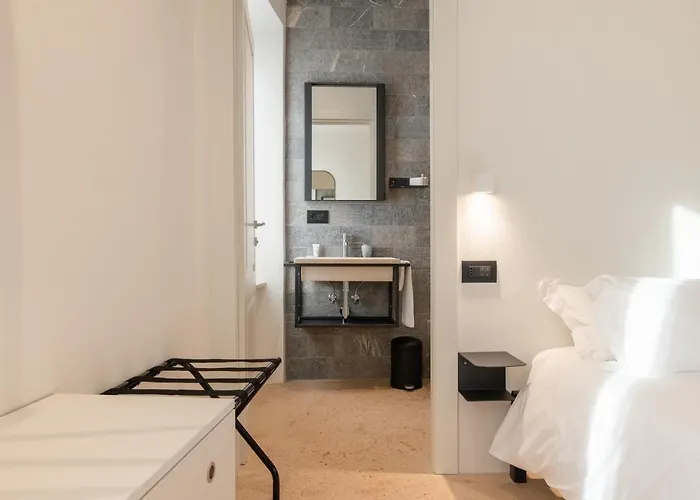 Ognissanti Guesthouse & Suites