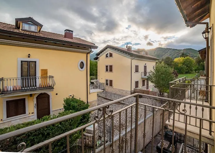 Albergo Ad Astra