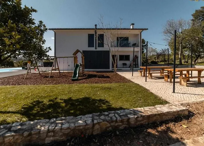 Coimbra Bed & Breakfasts 