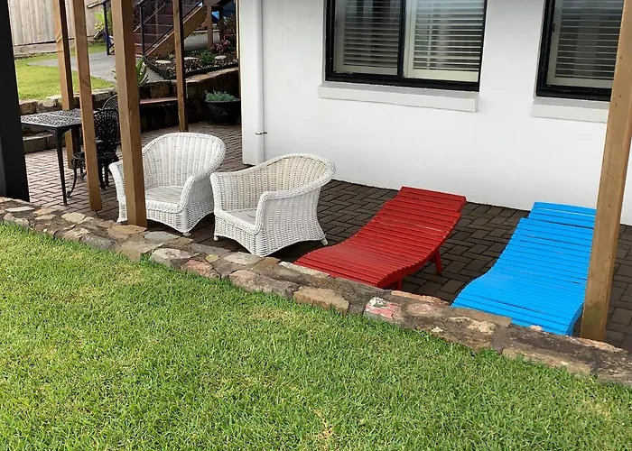 Hyams Beach Bed & Breakfasts 