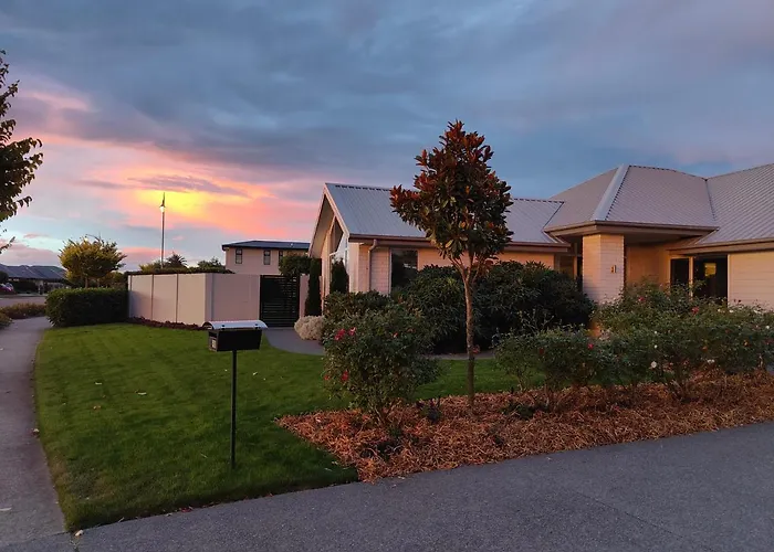 Courtenay B & B