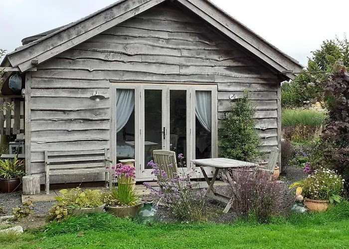 Three Oaks Nursery