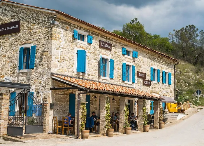 Ponte Porton Dining&lodging