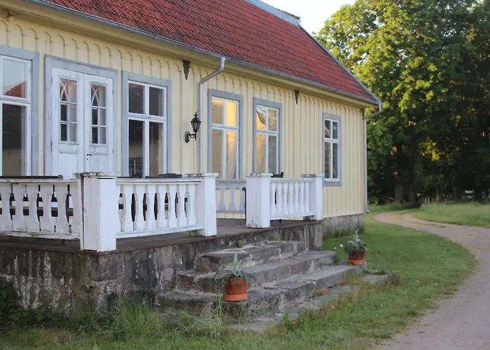 Yxkullsund Saeteri B&B - Manor & Estate Since 1662