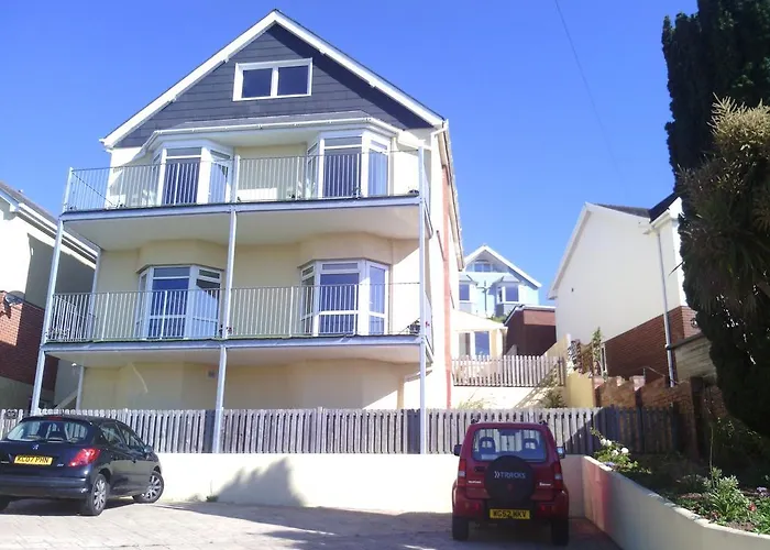 Plympton Bed & Breakfasts 