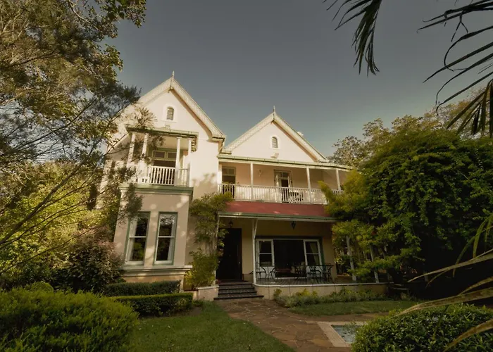 Hacklewood Hill Country House