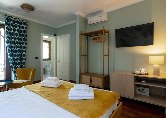 Pavean Suites Frattaminore