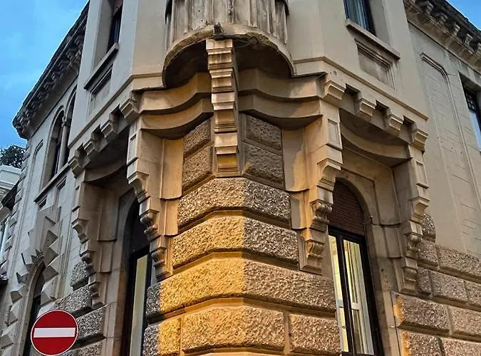 PALAZZO FIACCADORI - Historical Palace