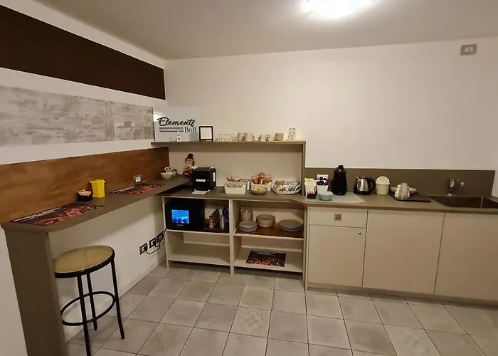 Elements B&B