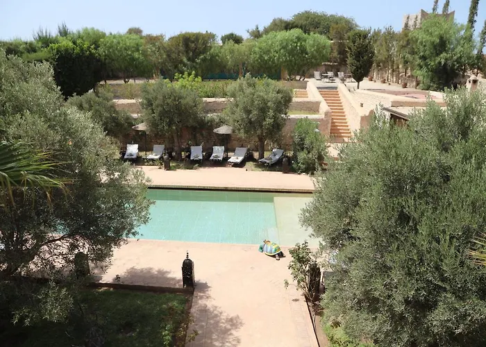 Jolies Chambres D'Hote Au Riad Dharma