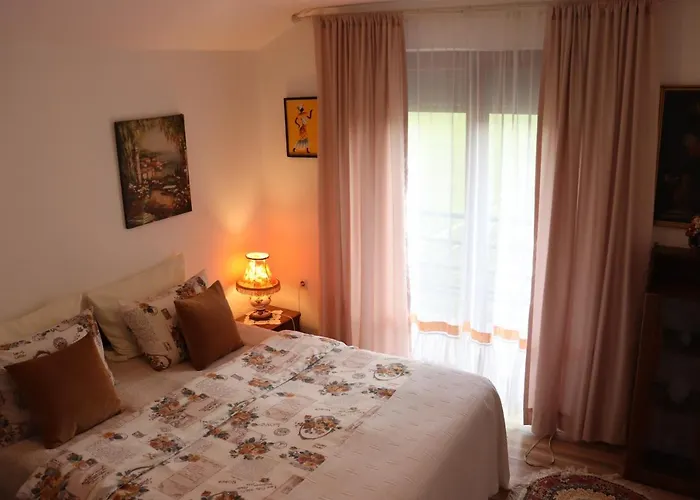 Frile Apartments