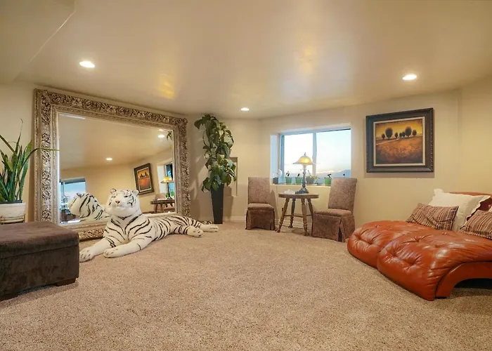 Summit Villa Bnb