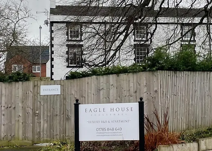 Eagle House - Award Winning B&B And Apartment
