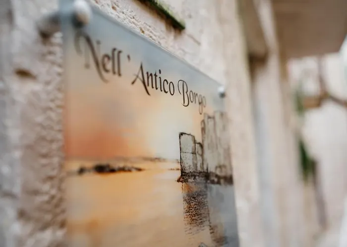 Nell'Antico Borgo B&B