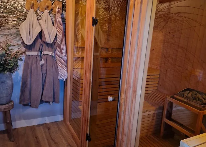 B&B The Wellness Cottage