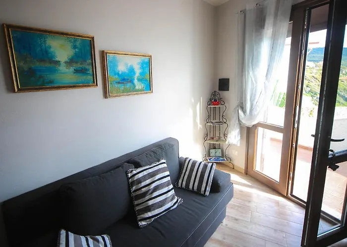 Affittacamere Oasi Di Padru B&B