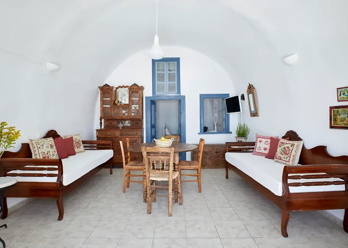 Allure Breeze Suites