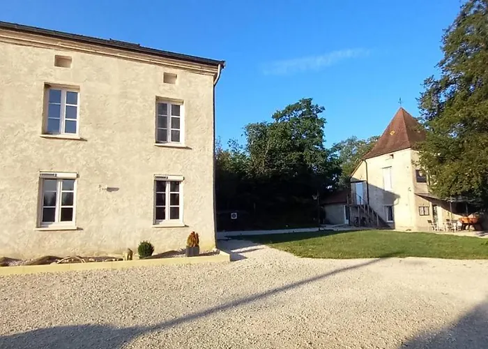 Suite Privee Independant Dans Ancien Pigeonniet