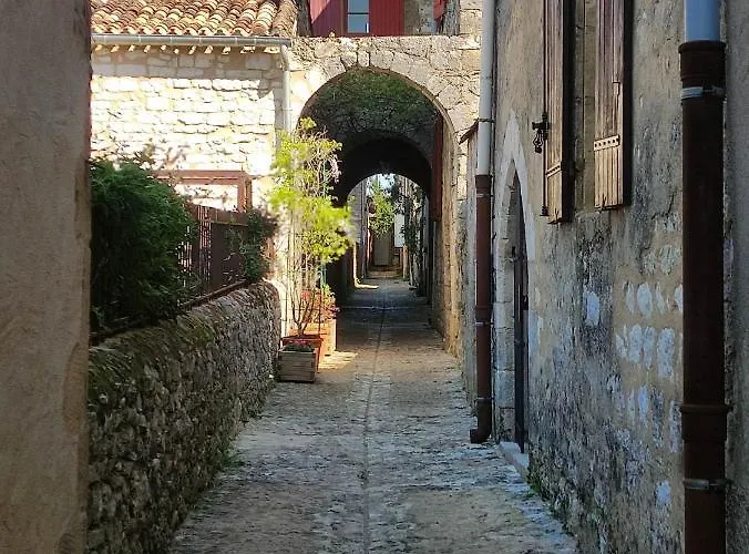 Au Bonheur Des Ruelles