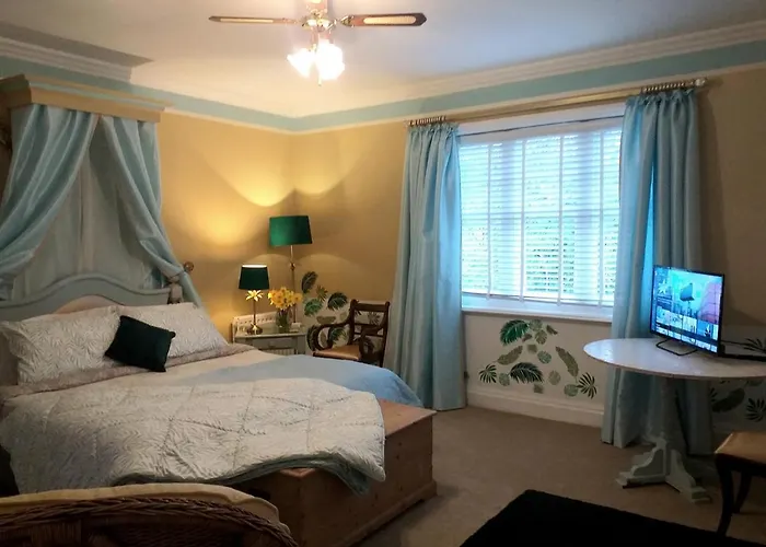 Jesmond House B&B Room3 Superking Ensuite