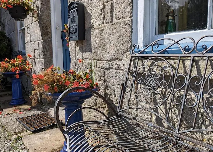 Britannia House Vintage B&B Cornwall
