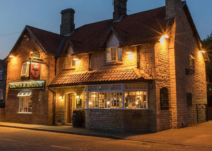 Crown & Anchor