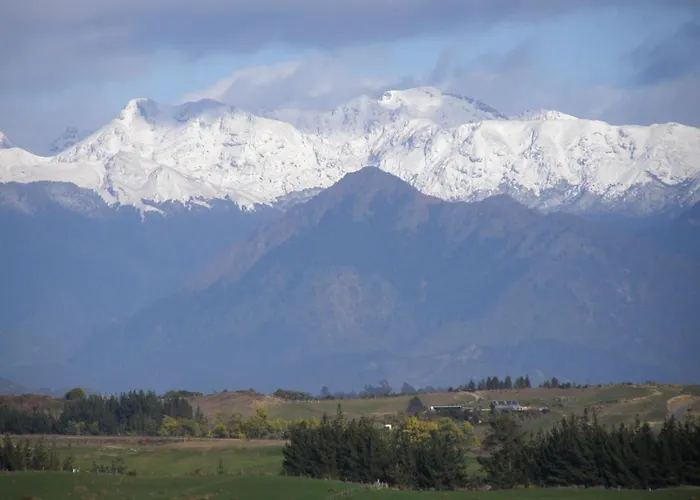 2 Views At Tasman