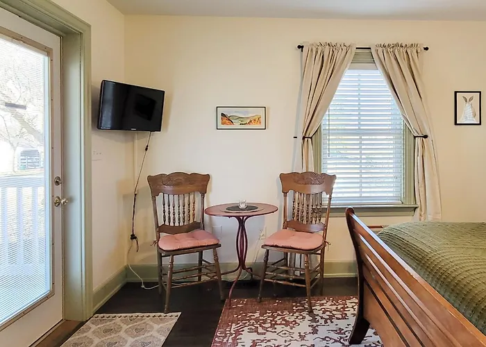 Lititz Bed & Breakfasts 