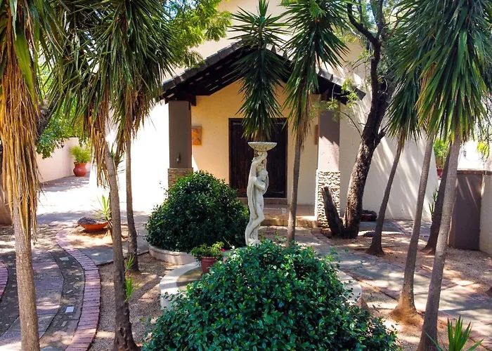 Thaba Legae Guest Lodge