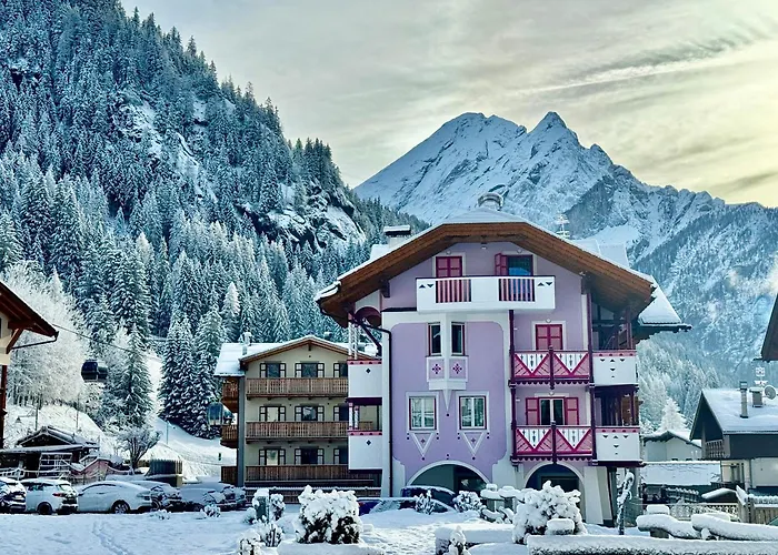 B&B Cesa Planber Mountain View Ski-In Ski-Out